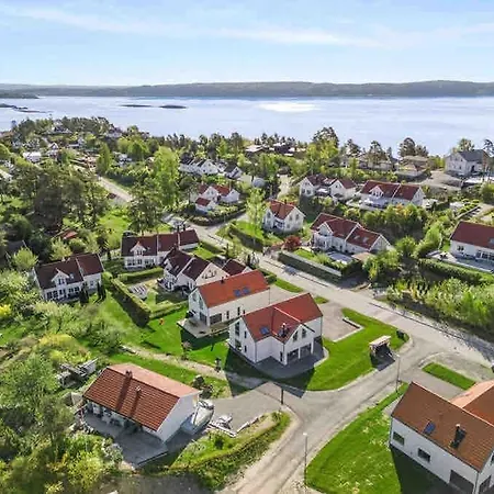 New In Quiet Area Close To Oslo Apartment